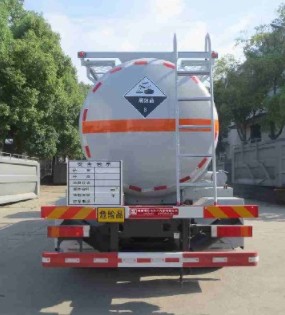 國(guó)六東風(fēng)天龍前四后八19立方腐蝕性物品罐式運(yùn)輸車細(xì)節(jié)圖片 國(guó)六東風(fēng)天龍前四后八19立方腐蝕性物品罐式運(yùn)輸車細(xì)節(jié)圖片