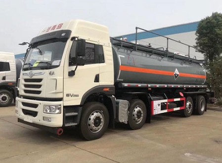DLQ5319GFWC5型腐蝕性物品罐式運(yùn)輸車 DLQ5319GFWC5型腐蝕性物品罐式運(yùn)輸車