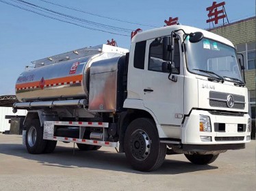 國(guó)五東風(fēng)天錦飛機(jī)加油車(chē) 國(guó)五東風(fēng)天錦飛機(jī)加油車(chē)